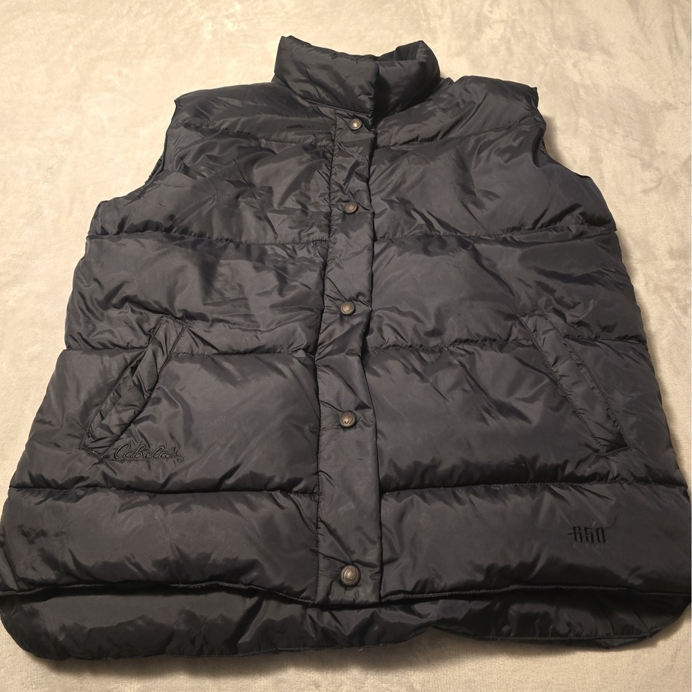 Cabelas Mens Black Premier Northern Goose Down Puffer Vest Gorpcore Hiking
